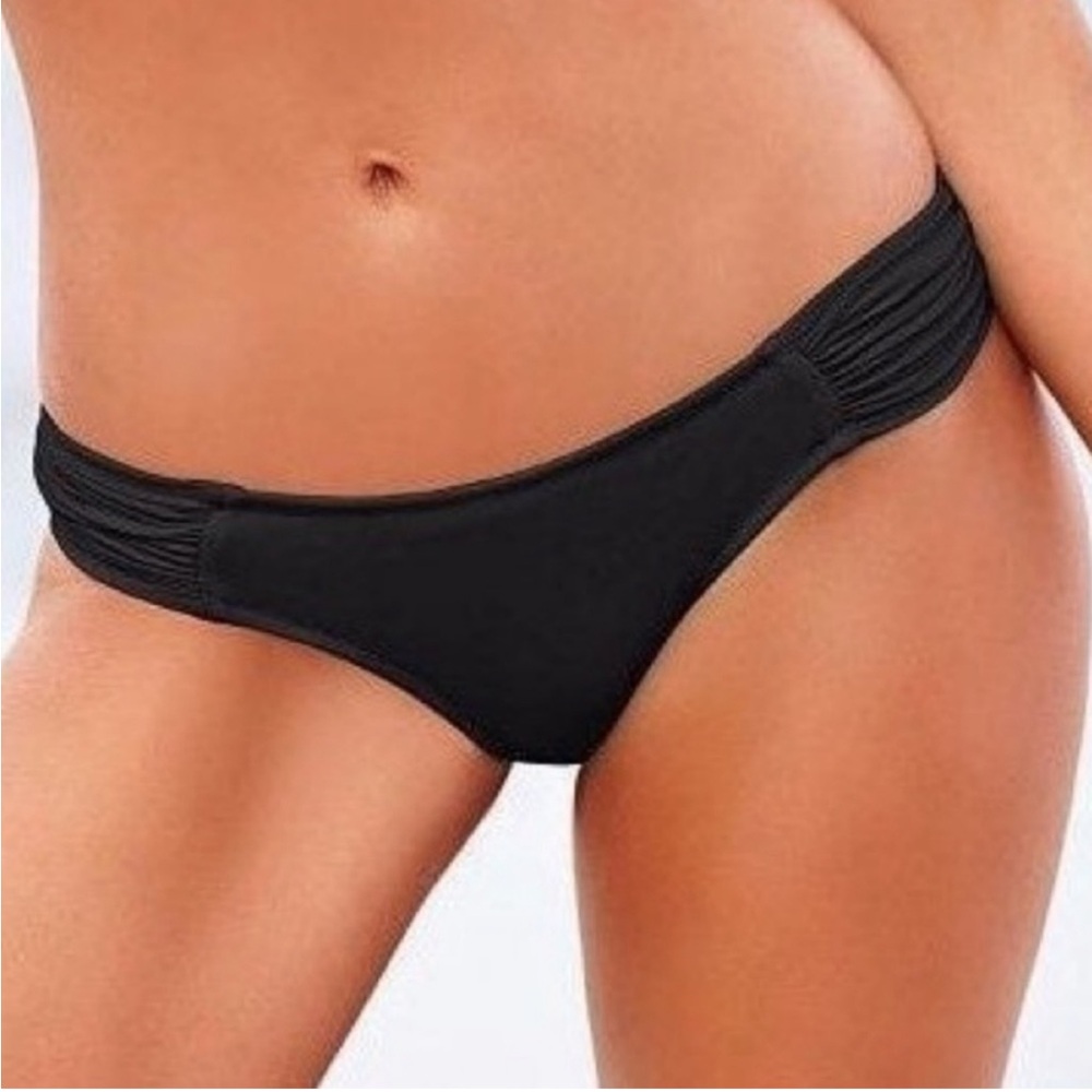 Victoria’s Secret The Knockout Bikini Bottoms